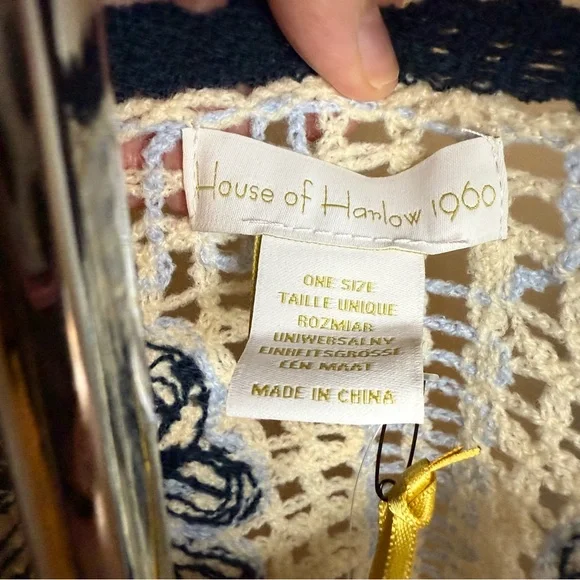 NWT House of Harlow white/blue crochet butterfly sweater - Picture 4 of 4